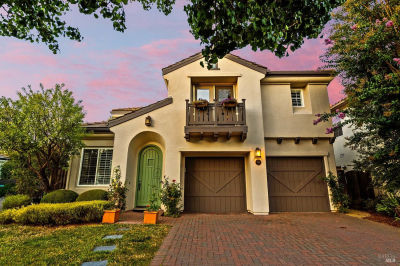 34 Mildenhall St Novato, CA 94949