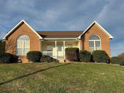 11 Bear Oak Ct Cecilia, KY 42724