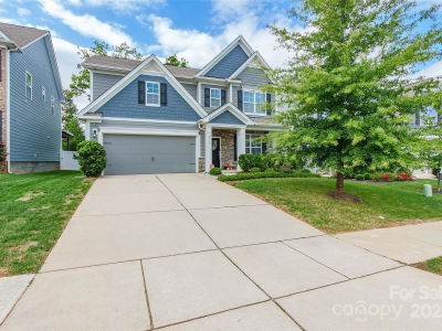 1718 Santa Clara Trce Lake Wylie, SC 29710