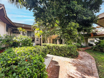 9454 SW 77th Ave APT S1 Miami, FL 33156