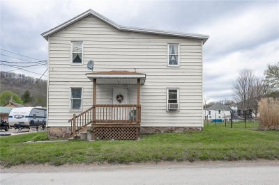 185 Front St Robinson, PA 15949