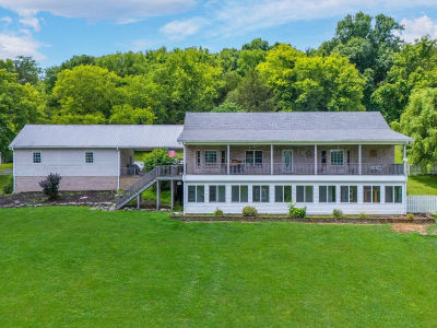 769 Happy Valley Rd Bell Buckle, TN 37020