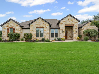 100 Helton Dr Granbury, TX 76049