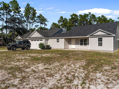 757 Eden Drive Southport, NC 28461