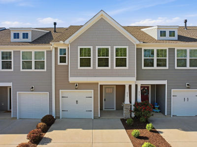 215 Keel Ln Simpsonville, SC 29681