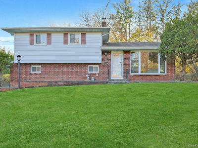 15 Kenwood Ln New City, NY 10956