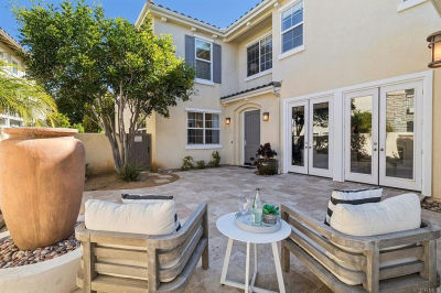 5492 Coach Ln San Diego, CA 92130