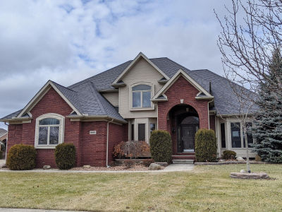 8103 Hunters Ridge Dr Newport, MI 48166