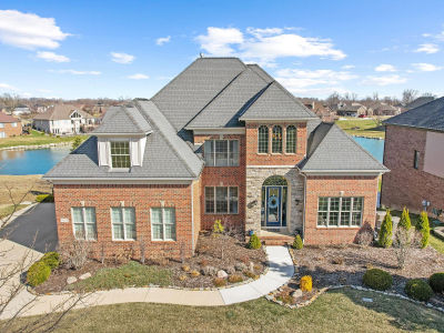 8178 Hunters Ridge Dr Newport, MI 48166