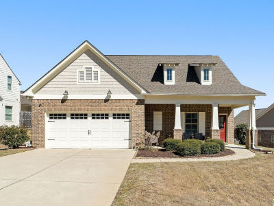 1355 Woodridge Pl Gardendale, AL 35071