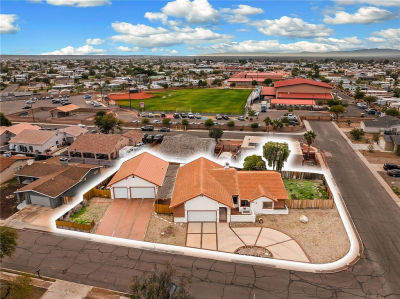 632 Lilac Ln Bullhead City, AZ 86442