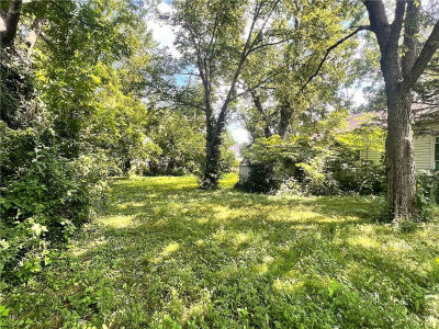 120 W 3rd St Adrian, MO 64720