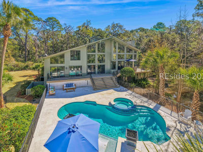 30 Plantation Dr Hilton Head Island, SC 29928