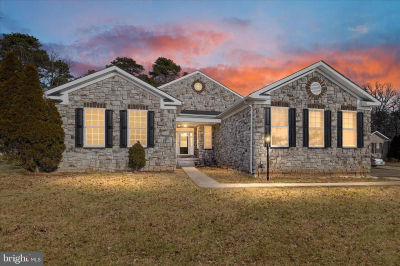 614 N Shore Dr Glen Burnie, MD 21060