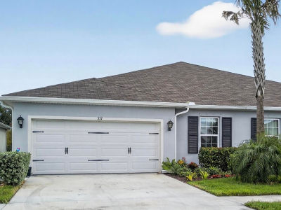 237 Raspberry Rd Fort Pierce, FL 34981