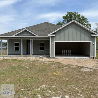 93 Ennis Rd Pembroke, GA 31321