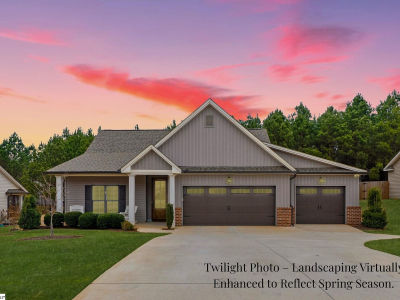 66 Dendy St Pelzer, SC 29669