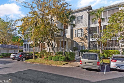 1704 Frederica Rd APT 132 Saint Simons Island, GA 31522