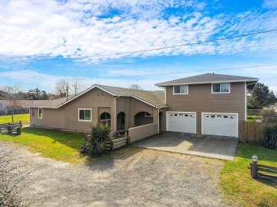 344 Joaquin St Crescent City, CA 95531