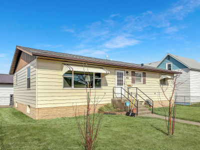 907 6th St SW Sidney, MT 59270