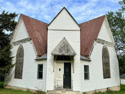 212 Locust St Eskridge, KS 66423