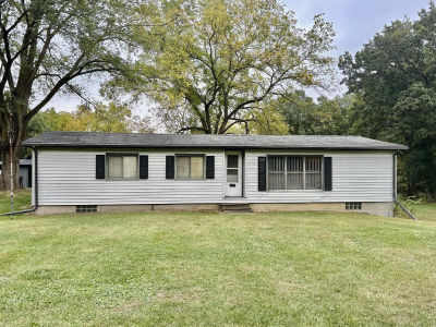 763 W 900 S Hebron, IN 46341