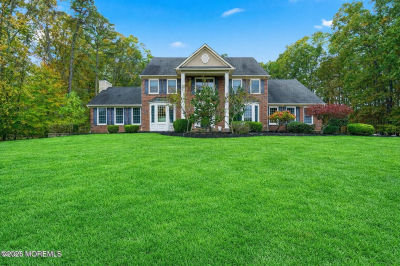 12 Risa Benjamin Way Freehold, NJ 07728