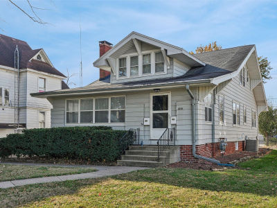 3210 E 7th St Des Moines, IA 50316