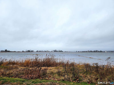 33 Briarwood Dr Old Saybrook, CT 06475