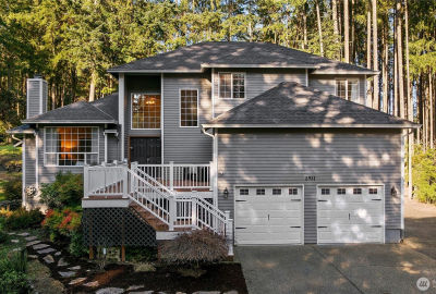 5951 NW Newberry Hill Rd Silverdale, WA 98383