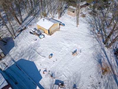 301 Shady Ln Six Lakes, MI 48886