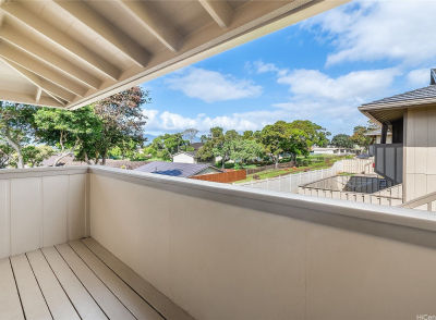 94-1151 Mopua Loop #L8 Waipahu, HI 96797