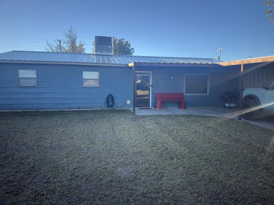 123 Jackson St Kermit, TX 79745