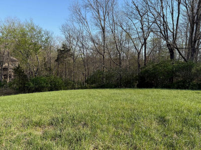 180 Avawam Dr Richmond, KY 40475