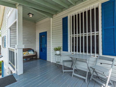 2809 Bernardo De Galvez Ave Galveston, TX 77550