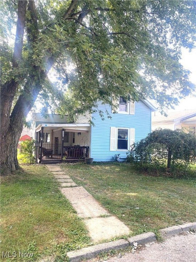 1106 E Walnut St Lancaster, OH 43130