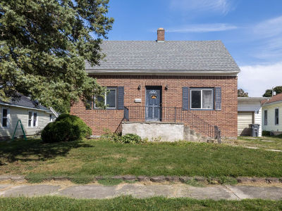 106 W Washington St Kentland, IN 47951