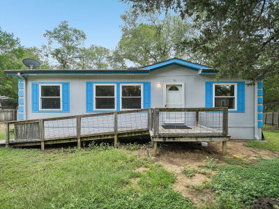 139 Meadow Creek Dr Bastrop, TX 78602