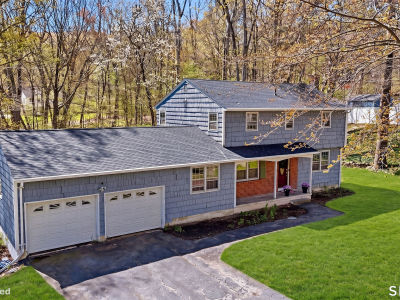 38 Cherry Hill Rd Norwich, CT 06360