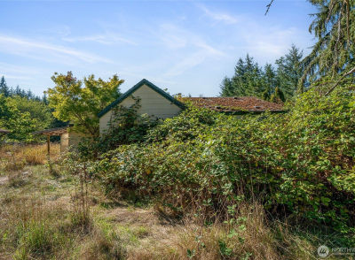 36716 Eatonville Cutoff Rd E Eatonville, WA 98328