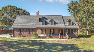 5451 Kentucky Ln Hope Mills, NC 28348