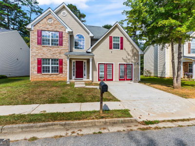 18 Belmont Park Ln Newnan, GA 30263