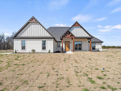 3186 County Road 1076 Celeste, TX 75423