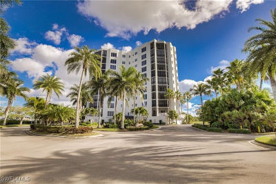 4183 Bay Beach Ln APT 325 Fort Myers Beach, FL 33931