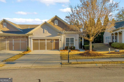 6116 Longleaf Dr Hoschton, GA 30548