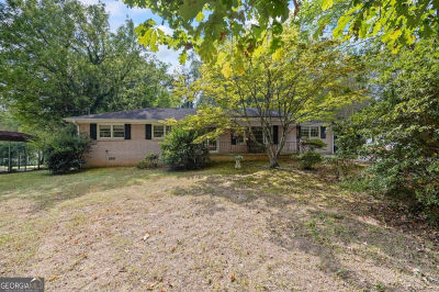 589 Creek View Dr Lawrenceville, GA 30044