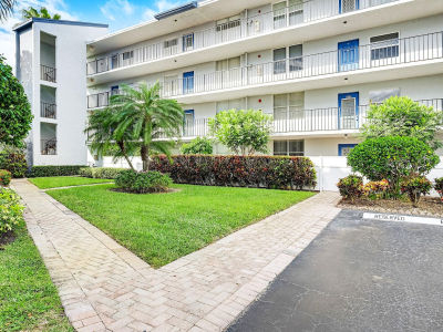 6650 Oriole Blvd #1030 Delray Beach, FL 33446