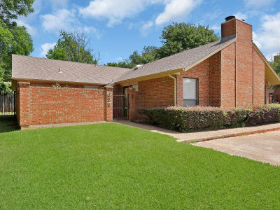 935 Cedarland Blvd Arlington, TX 76011