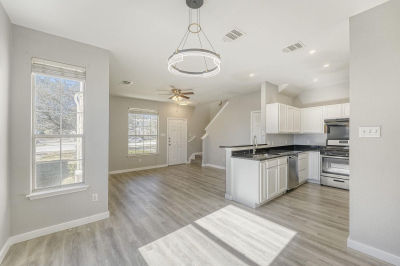 904 Sebastian Bnd Unit B Pflugerville, TX 78660