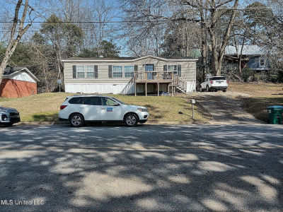 3218 41st Ave Meridian, MS 39307